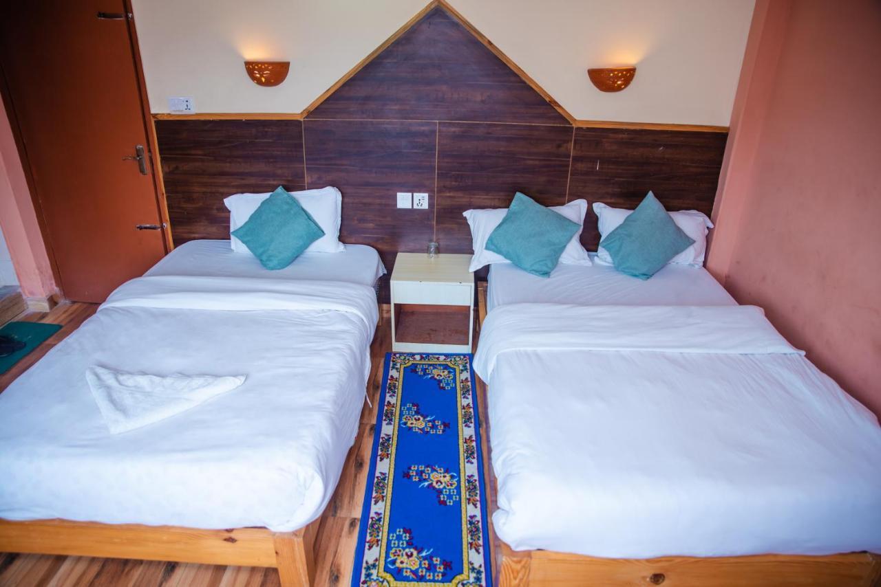 Hotel Olympus ポカラ エクステリア 写真